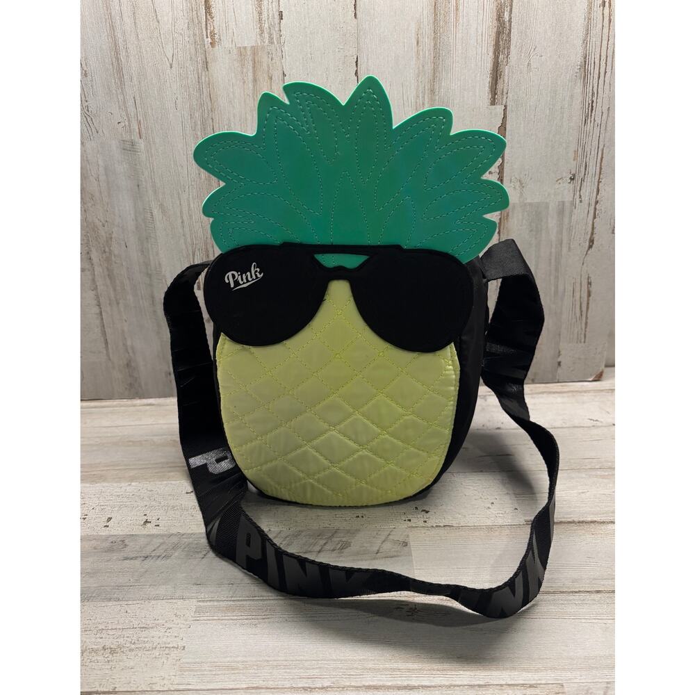 Victorias Secret Pink Pineapple Lunchbox lunch bag NWOT